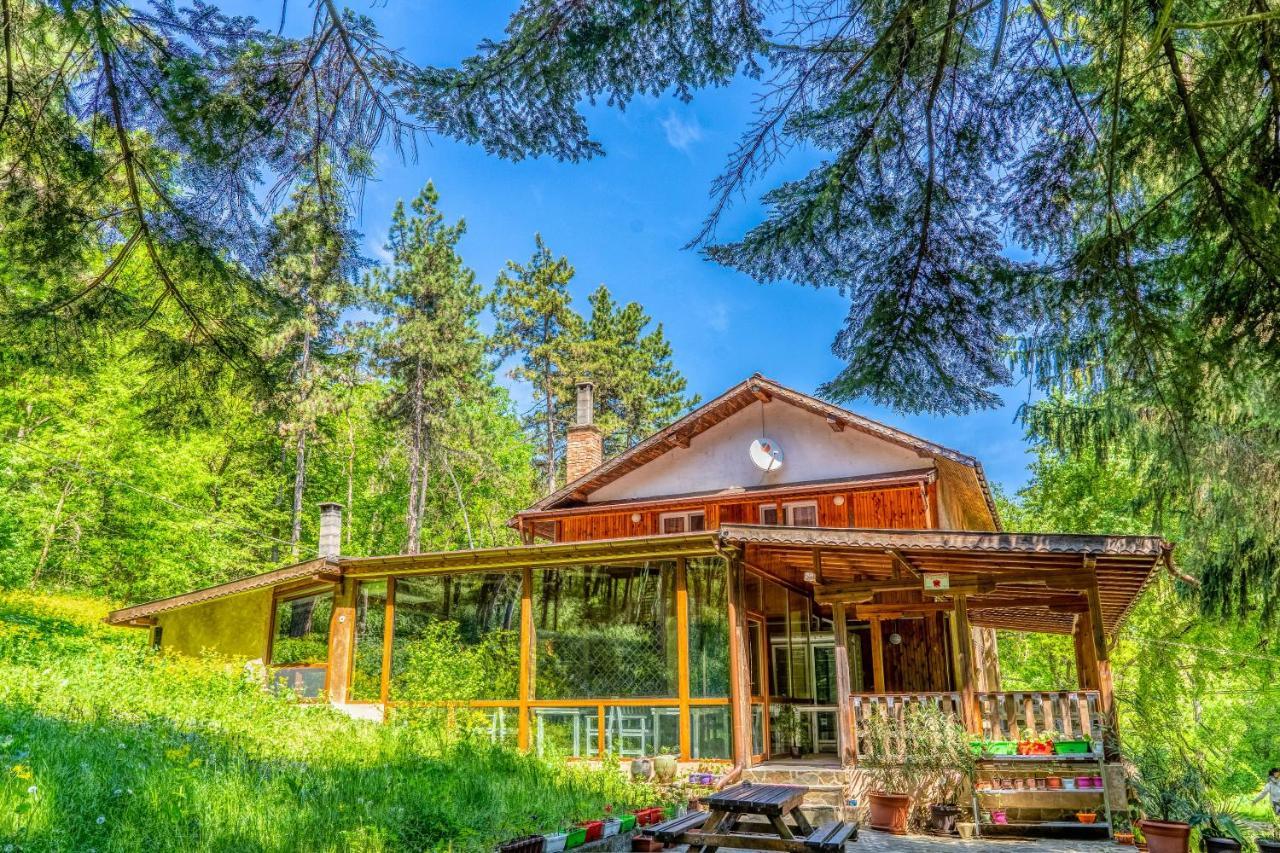 Крушун - Единствена На Метри От Водопадите, Krushun - The Only Stay Just Meters From The Waterfalls 克鲁舒纳 外观 照片