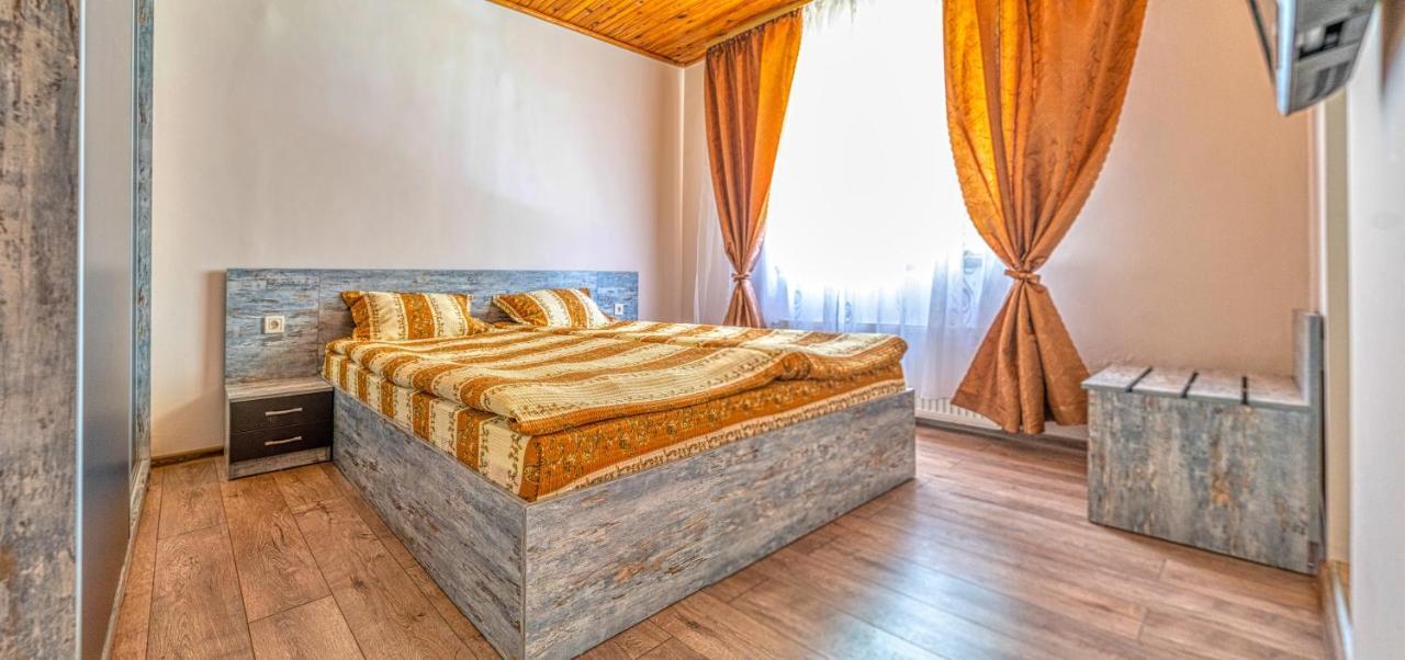 Крушун - Единствена На Метри От Водопадите, Krushun - The Only Stay Just Meters From The Waterfalls 克鲁舒纳 外观 照片