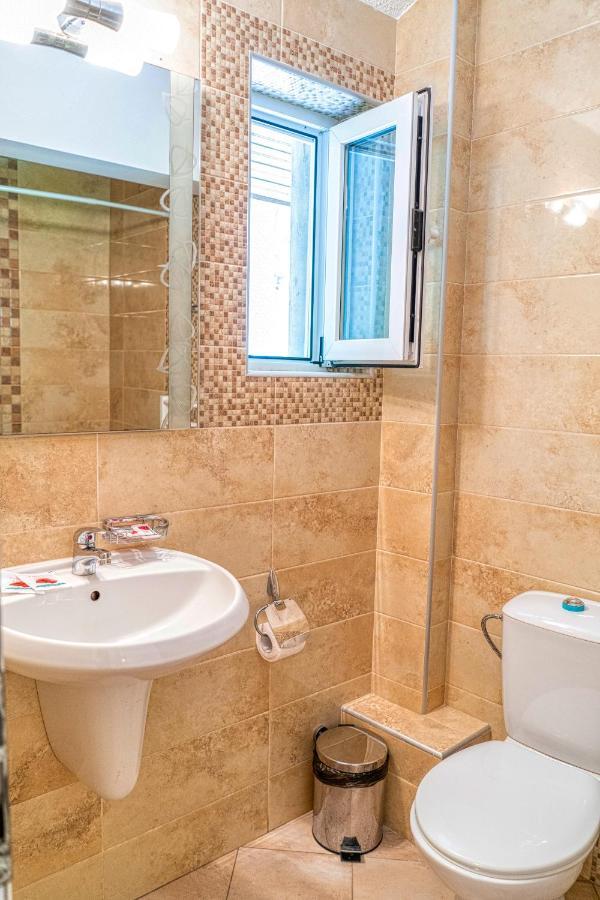 Крушун - Единствена На Метри От Водопадите, Krushun - The Only Stay Just Meters From The Waterfalls 克鲁舒纳 外观 照片