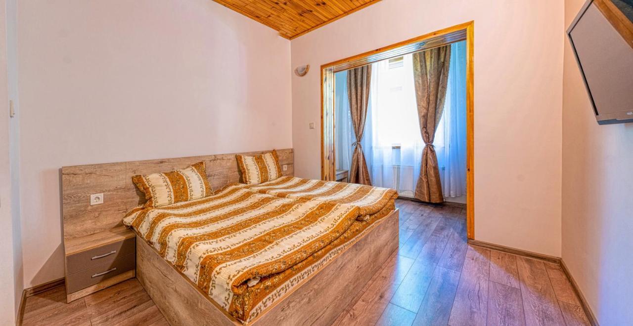 Крушун - Единствена На Метри От Водопадите, Krushun - The Only Stay Just Meters From The Waterfalls 克鲁舒纳 外观 照片