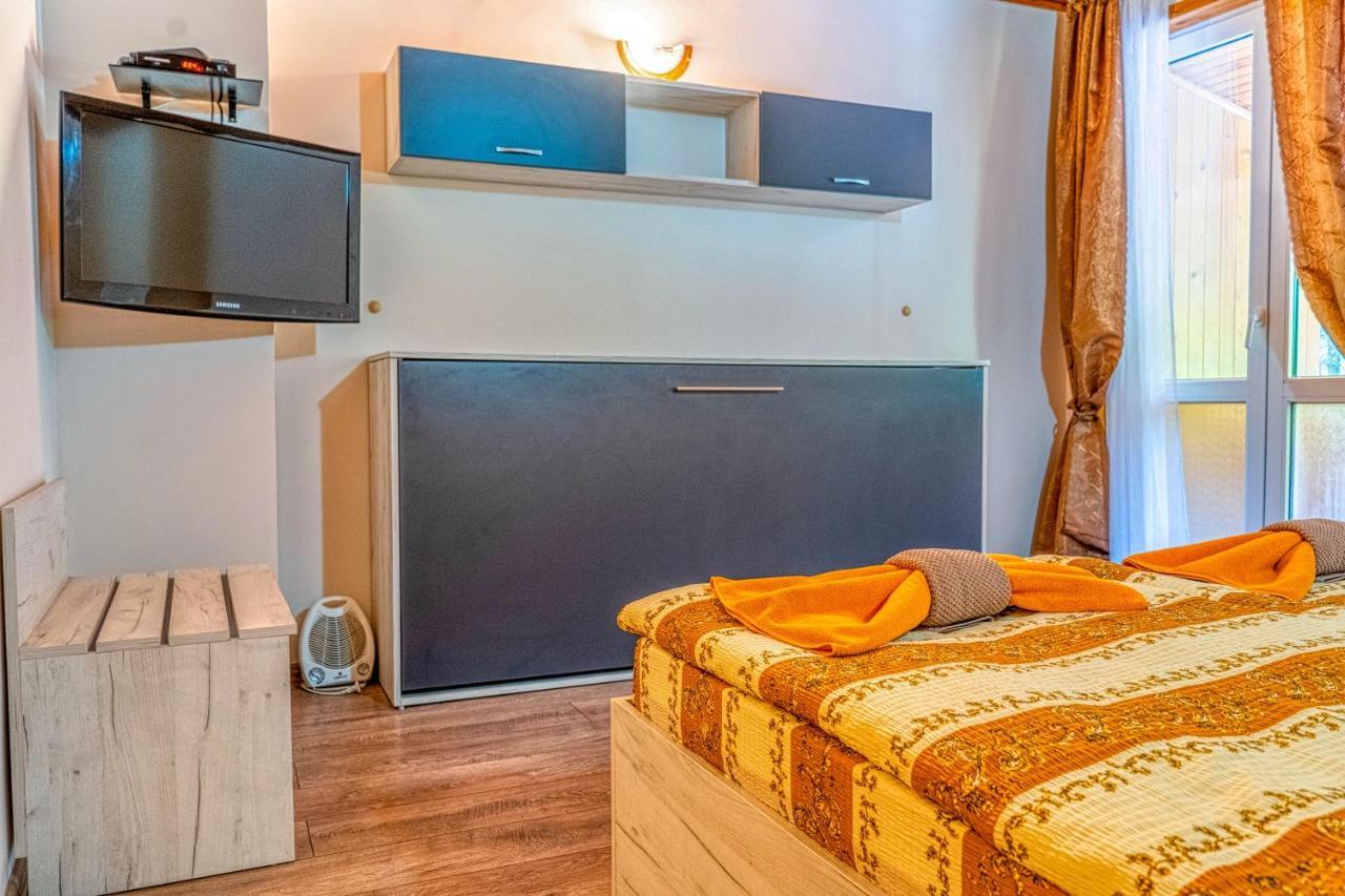Крушун - Единствена На Метри От Водопадите, Krushun - The Only Stay Just Meters From The Waterfalls 克鲁舒纳 外观 照片